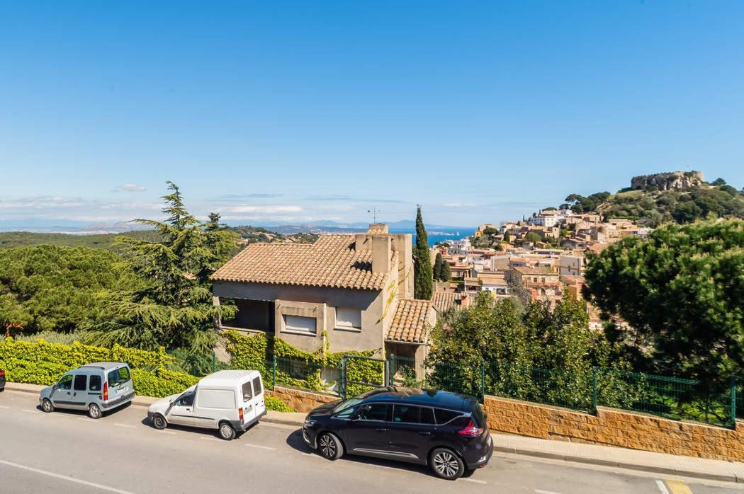 B-15 Apartment Begur Exterior photo